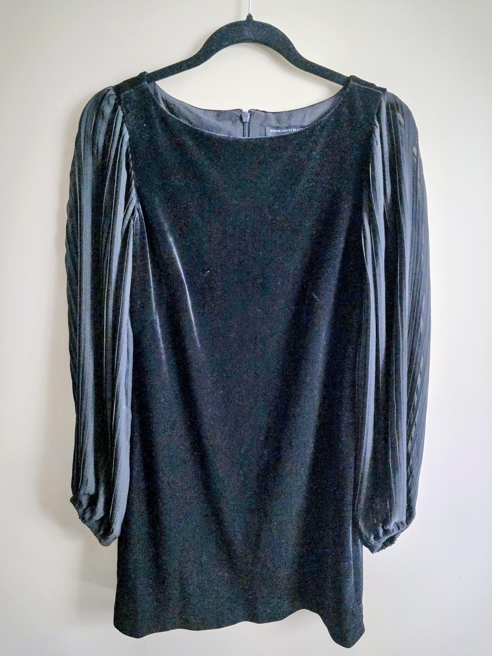 White House Black Market Black Velvet Long-Sleeve Pleated-Sleeve Dress